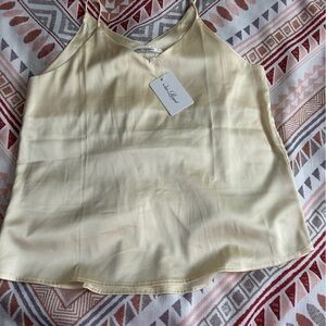 Van royal Ivory Satin Cami Top NWT